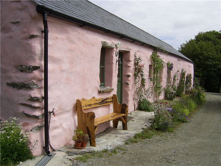 Cottage Entry